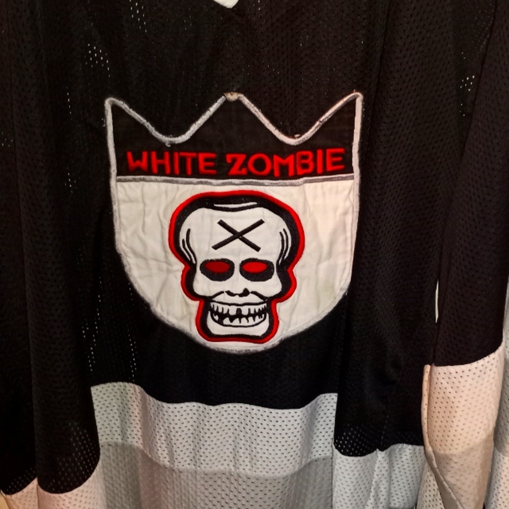 Vintage 1996 white zombie concert jersey